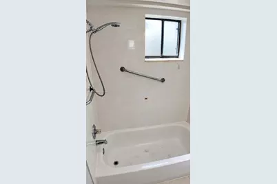 5290 W 21st Ct #304, Hialeah, FL 33016 - Photo 34