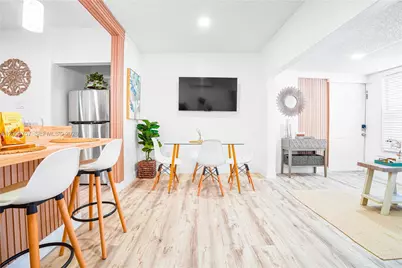 550 NW 43rd Pl, Miami, FL 33126 - Photo 6