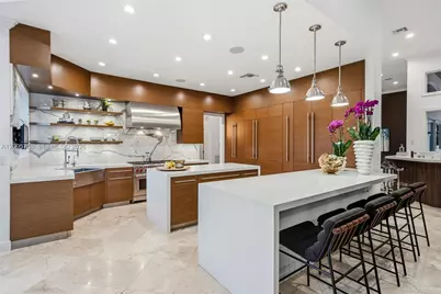 6951 SW 94 St, Miami, FL 33156 - Photo 2