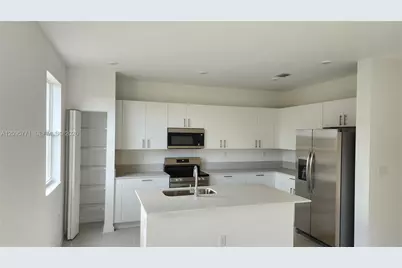 2518 SE 25th Dr #2518, Homestead, FL 33035 - Photo 10