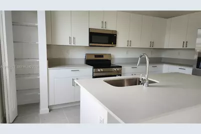 2518 SE 25th Dr #2518, Homestead, FL 33035 - Photo 12