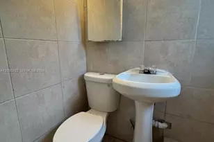 485 SW 4th Ave, Homestead, FL 33030 - Photo 8
