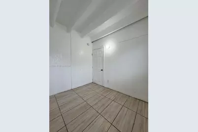 485 SW 4th Ave #9, Homestead, FL 33030 - Photo 6