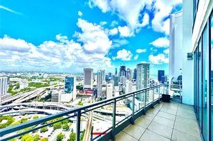 90 SW 3rd St, Miami, FL 33130 - Photo 10