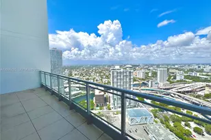 90 SW 3rd St, Miami, FL 33130 - Photo 2