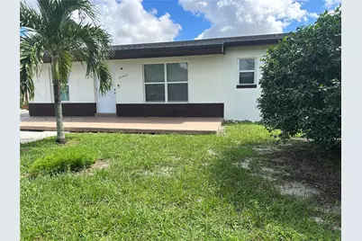 20403 NW 44th Pl, Miami Gardens, FL 33055 - Photo 18