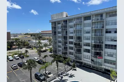 16740 NE 9th Ave #608, North Miami Beach, FL 33162 - Photo 2