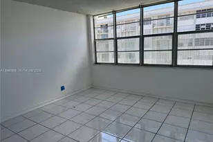 16740 NE 9th Ave, North Miami Beach, FL 33162 - Photo 10