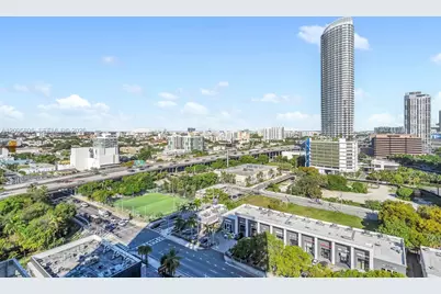 229 SW 9th St #508, Miami, FL 33130 - Photo 14