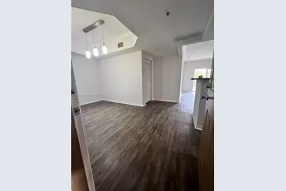230 SW 117th Ter #11207, Pembroke Pines, FL 33025 - Photo 8