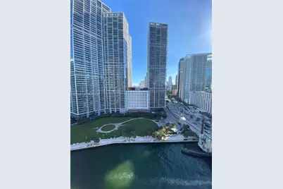 200 Biscayne Boulevard Way #4011, Miami, FL 33131 - Photo 24