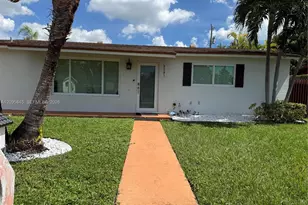5701 SW 109th Ave, Miami, FL 33173 - Photo 1