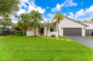 13711 SW 108th St, Miami, FL 33186 - Photo 1
