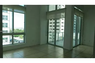 300 S Biscayne Blvd, Miami, FL 33131 - Photo 2