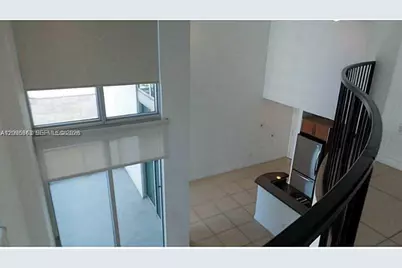 300 S Biscayne Blvd #Loft 1034, Miami, FL 33131 - Photo 16