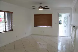 300 SW 71st Ave, Miami, FL 33144 - Photo 4