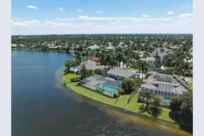 13787 NW 19th Ct, Pembroke Pines, FL 33028 - Photo 46