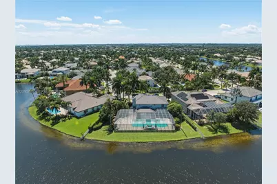 13787 NW 19th Ct, Pembroke Pines, FL 33028 - Photo 36