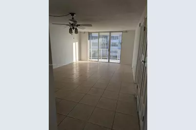16740 NE 9th Ave #406, North Miami Beach, FL 33162 - Photo 4