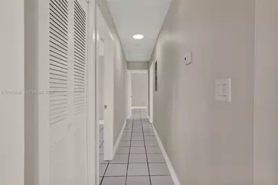 2610 SW 108th Ave, Miami, FL 33165 - Photo 14