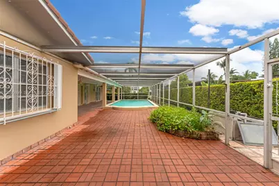 1820 SW 102nd Ave, Miami, FL 33165 - Photo 28