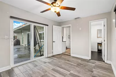 8440 Sheraton Dr, Miramar, FL 33025 - Photo 6
