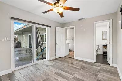 8440 Sheraton Dr, Miramar, FL 33025 - Photo 8