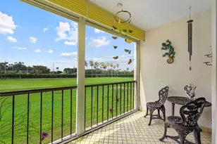 9820 S Hollybrook Lake Dr, Pembroke Pines, FL 33025 - Photo 20