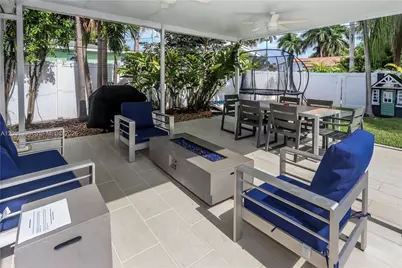 955 Van Buren St, Hollywood, FL 33019 - Photo 30