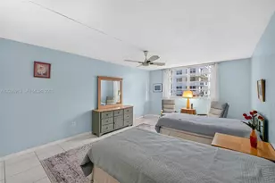 1833 S Ocean Dr, Hallandale Beach, FL 33009 - Photo 36