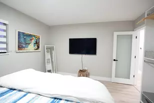 331 W 40th Pl, Hialeah, FL 33012 - Photo 22