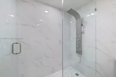 331 W 40th Pl, Hialeah, FL 33012 - Photo 24