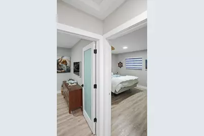 331 W 40th Pl, Hialeah, FL 33012 - Photo 36