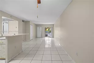 15619 SW 73rd Cir Terrace, Miami, FL 33193 - Photo 2