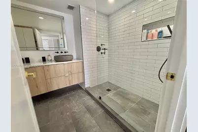 17050 N Bay Rd #1005, Sunny Isles Beach, FL 33160 - Photo 18