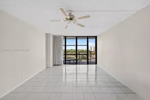 1000 Parkview Dr, Hallandale Beach, FL 33009 - Photo 22