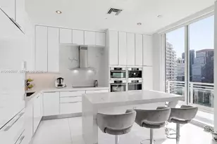 900 Brickell Key Blvd, Miami, FL 33131 - Photo 22