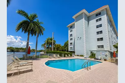 1881 Middle River Dr #604, Fort Lauderdale, FL 33305 - Photo 16
