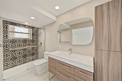 1750 W 46th St #437, Hialeah, FL 33012 - Photo 12