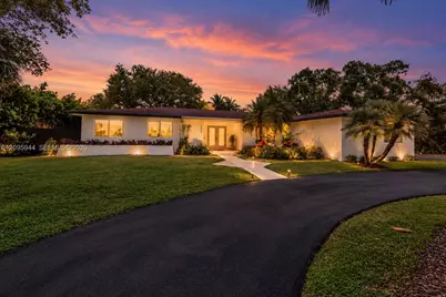 13840 SW 74th Ave, Palmetto Bay, FL 33158 - Photo 2