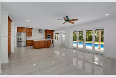 13840 SW 74th Ave, Palmetto Bay, FL 33158 - Photo 8
