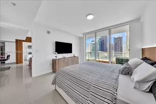 92 SW 3rd St, Miami, FL 33130 - Photo 14