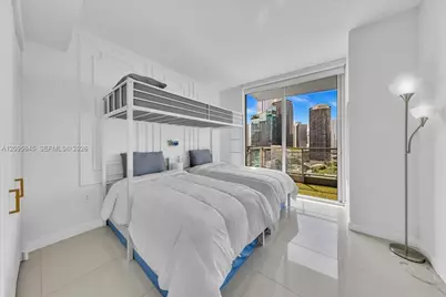 92 SW 3rd St #2802, Miami, FL 33130 - Photo 20