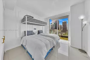 92 SW 3rd St, Miami, FL 33130 - Photo 20