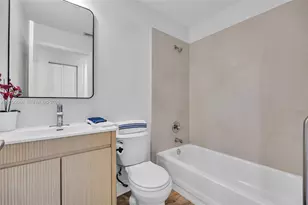 815 Falling Water Rd, Weston, FL 33326 - Photo 24