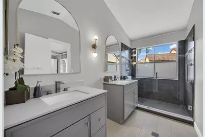 815 Falling Water Rd, Weston, FL 33326 - Photo 20