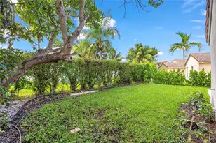 815 Falling Water Rd, Weston, FL 33326 - Photo 32