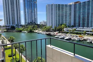 220 Kings Point Dr, Sunny Isles Beach, FL 33160 - Photo 2
