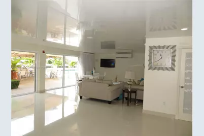 220 Kings Point Dr #606, Sunny Isles Beach, FL 33160 - Photo 22