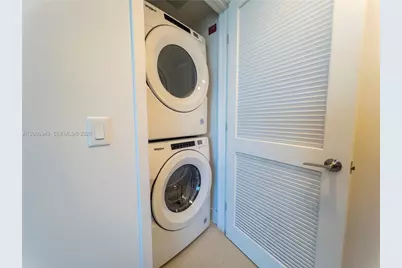 159 NE 6th St #2508, Miami, FL 33132 - Photo 12